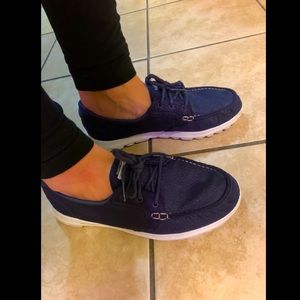 Sketchers Slip On Boat Shoes